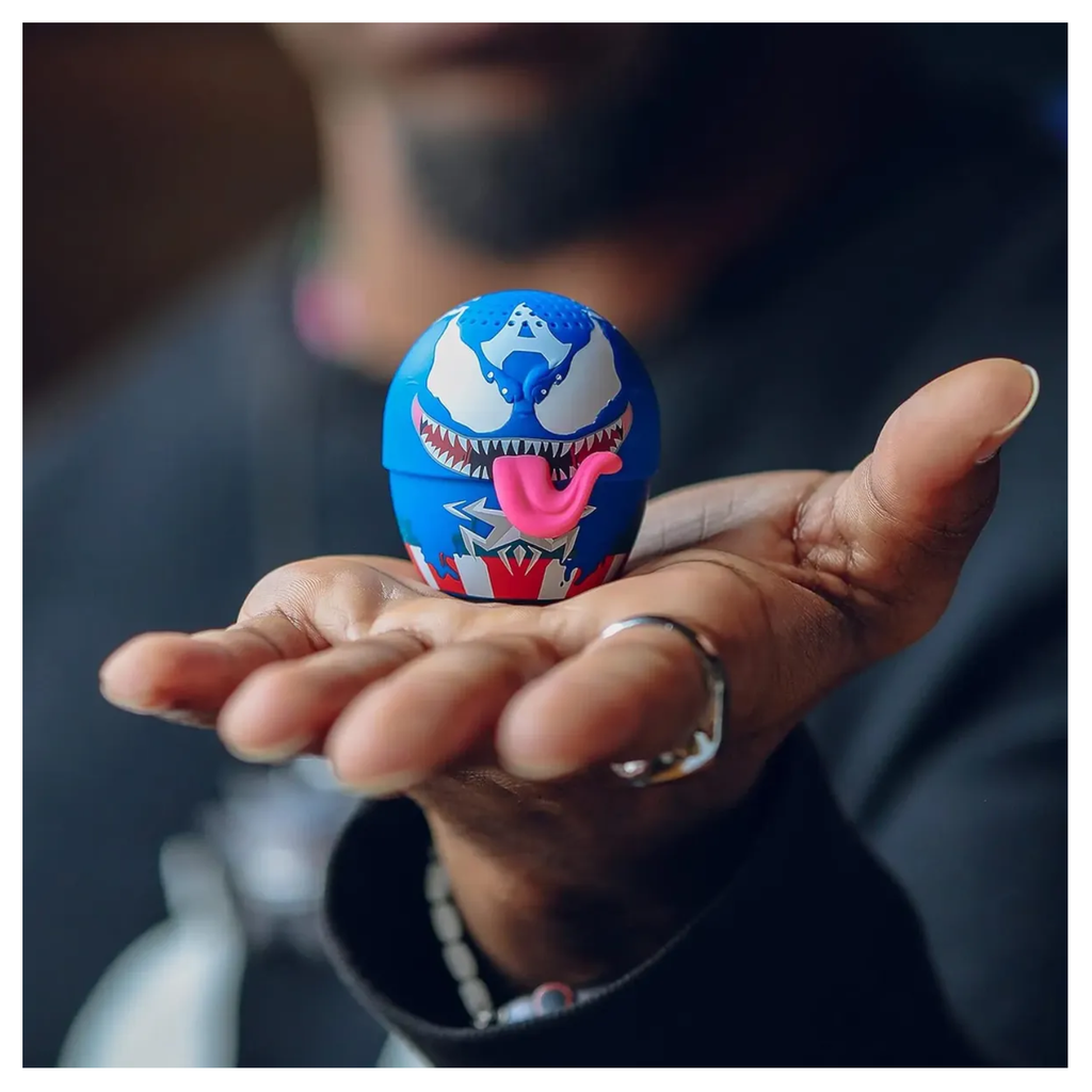 Bitty Boomers Venomized Captain America Bocina Bluetooth Mini Marvel Coleccionable